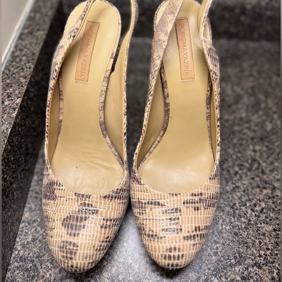 BCBGMAXAZRIA Snakeskin Pumps - Picture 4 of 6
